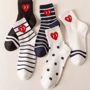 5 UNISEX PAIRS DESIGNER SMILING HEART DESIGN INSPIRED SOCKS comme des garcons